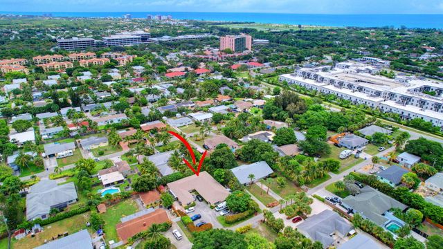 1853 Service Road, North Palm Beach, FL 33408