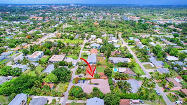 1853 Service Road, North Palm Beach, FL 33408