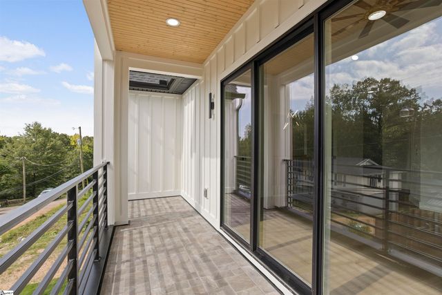 4 Hartsell Street, Greenville, SC 29601