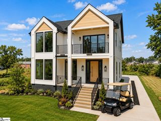 4 Hartsell Street, Greenville, SC 29601