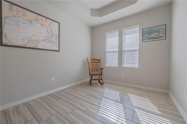 125 Shadow Moss, Rockport, TX 78382