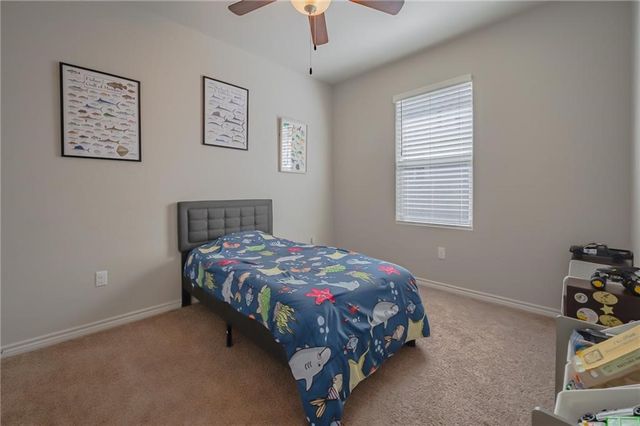 125 Shadow Moss, Rockport, TX 78382