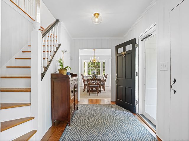 15 Stanwich Lane, Greenwich, CT 06830