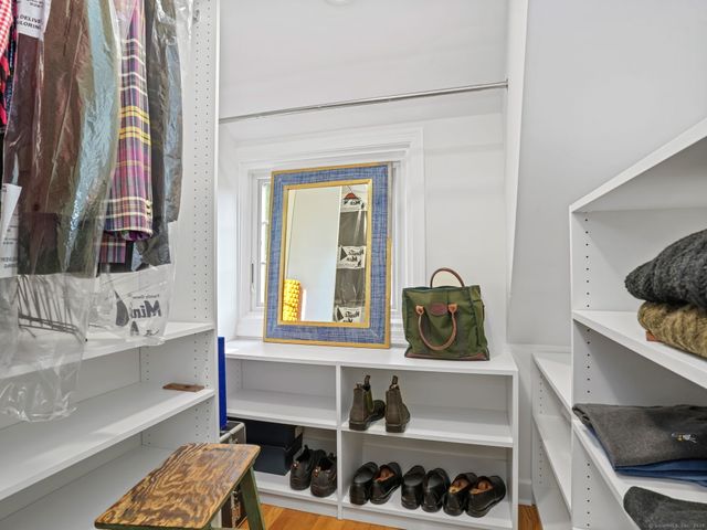 15 Stanwich Lane, Greenwich, CT 06830