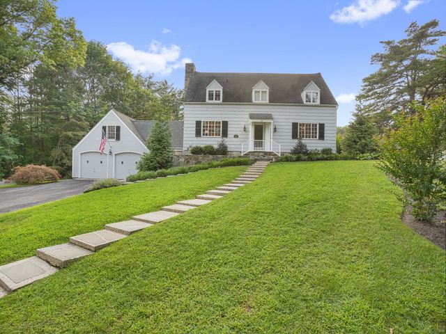 15 Stanwich Lane, Greenwich, CT 06830