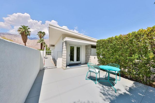 1272 N Riverside Drive, Palm Springs, CA 92264