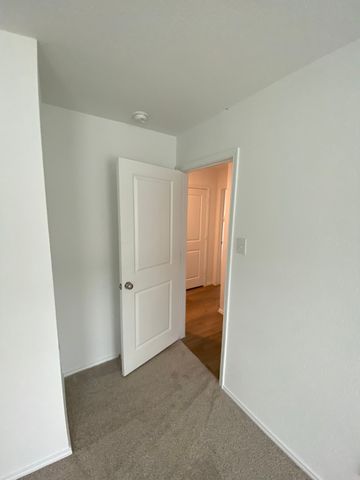 2504 Coronado Way, Crandall, TX 75114