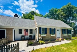 55 Deerfield Rd, Barnstable, MA 02655