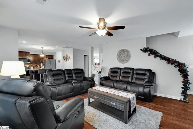 659 Markham Circle, Moore, SC 29369