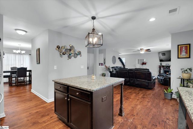 659 Markham Circle, Moore, SC 29369