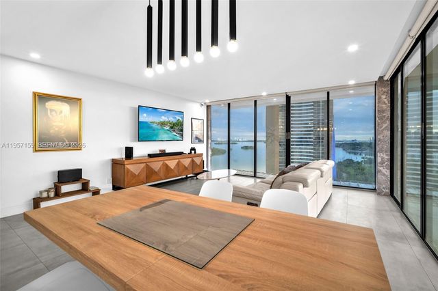 780 NE 69th St 1509, Miami, FL 33138