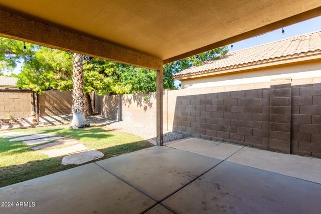 3212 E ORAIBI Drive, Phoenix, AZ 85050