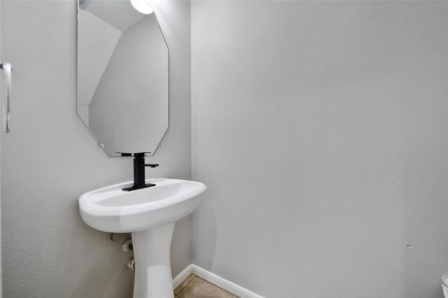 3126 Silverstag Trail Lane, Houston, TX 77073