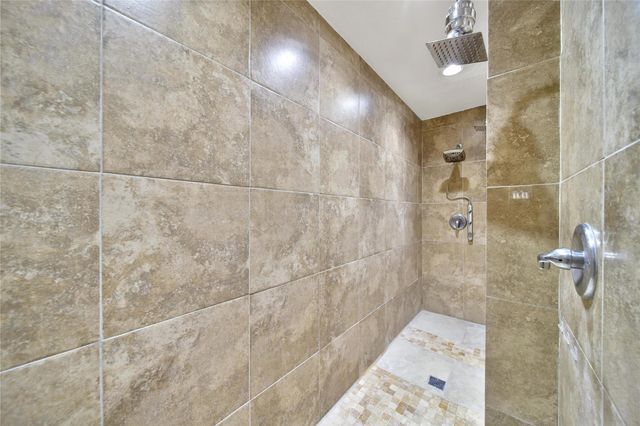 3126 Silverstag Trail Lane, Houston, TX 77073