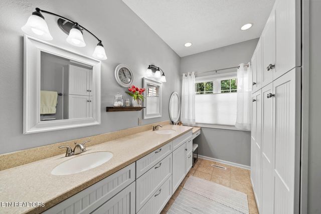 7 Brompton Court, Crossville, TN 38558