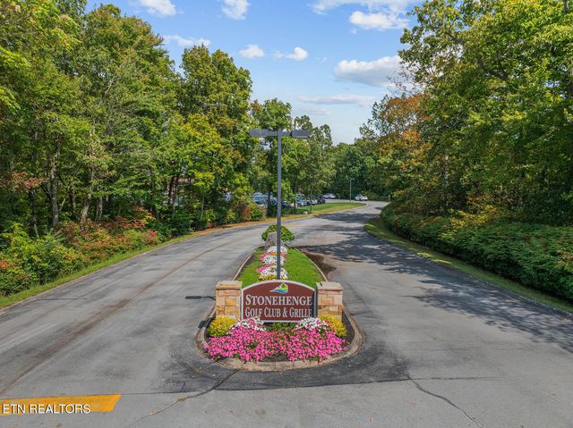 7 Brompton Court, Crossville, TN 38558