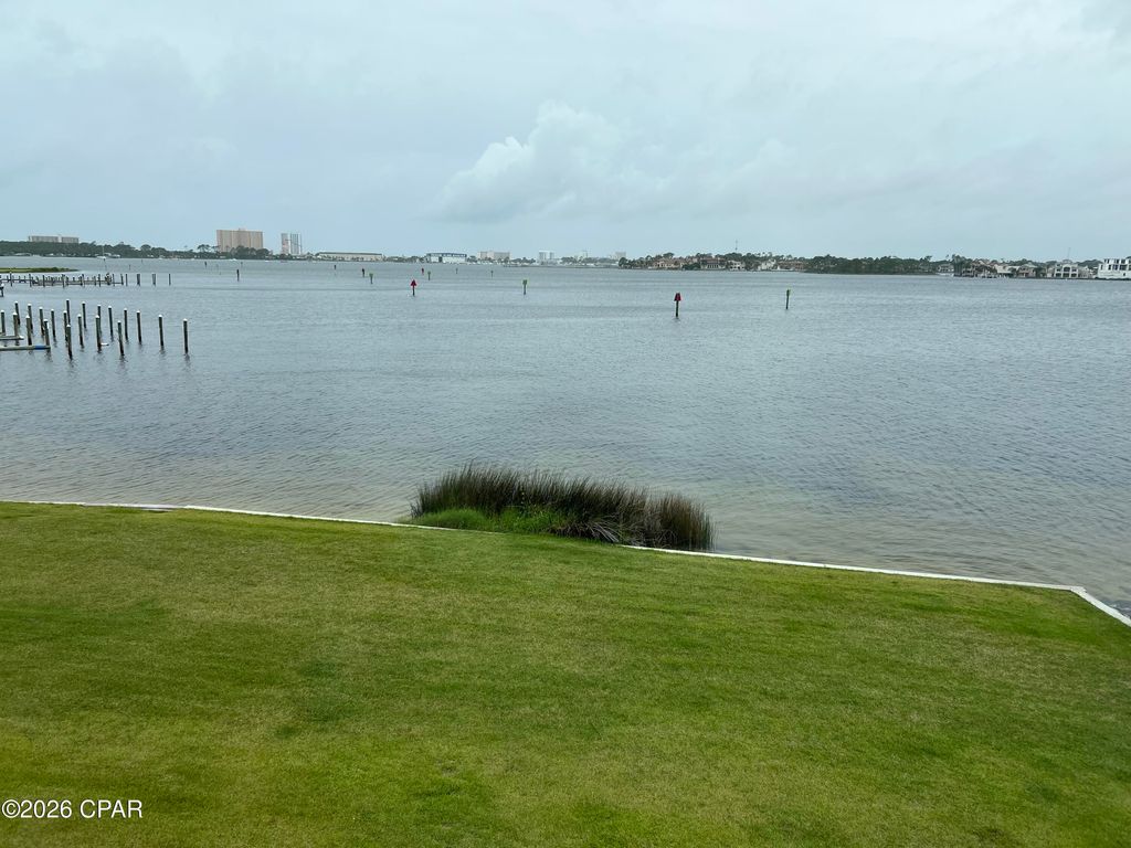Image 21 of property listing at 4400 Kingfish Lane 302, Panama City Beach, FL 32408