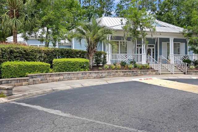 100 Kensington Blvd Apt 620, Bluffton, SC 29910