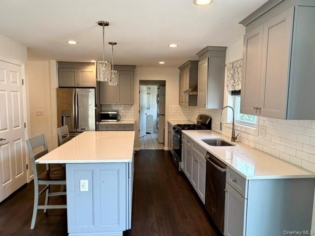 15 Comet Place, Patchogue, NY 11772