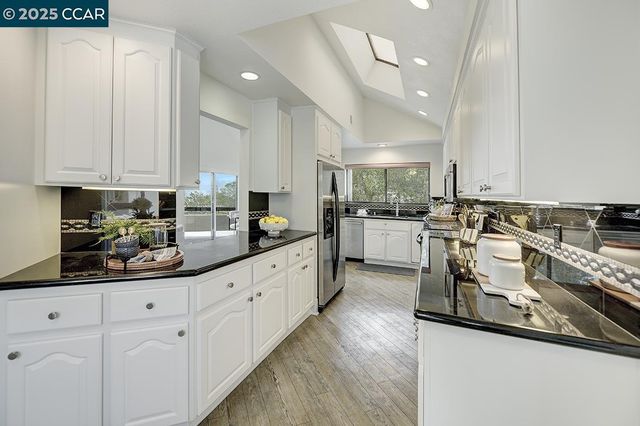 3535 Terra Granada Dr 4C, Walnut Creek, CA 94595