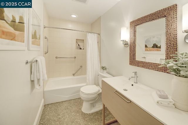 3535 Terra Granada Dr 4C, Walnut Creek, CA 94595