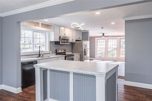 1203 E Ridge Road, Gainesville, GA 30501