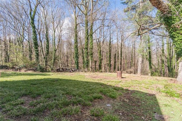 1203 E Ridge Road, Gainesville, GA 30501