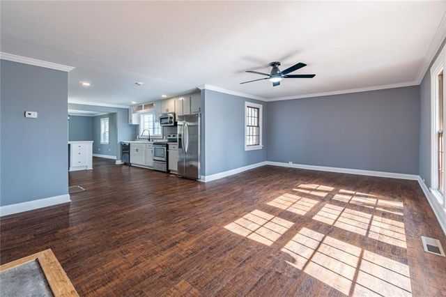 1203 E Ridge Road, Gainesville, GA 30501