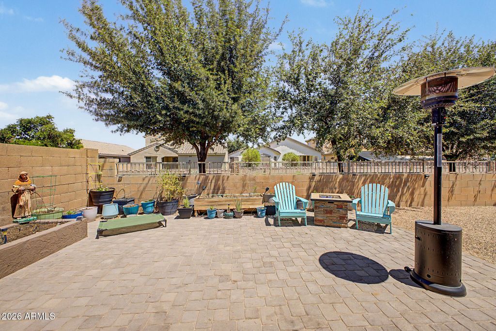 Image 6 of property listing at 20940 E DESERT HILLS Boulevard, Queen Creek, AZ 85142
