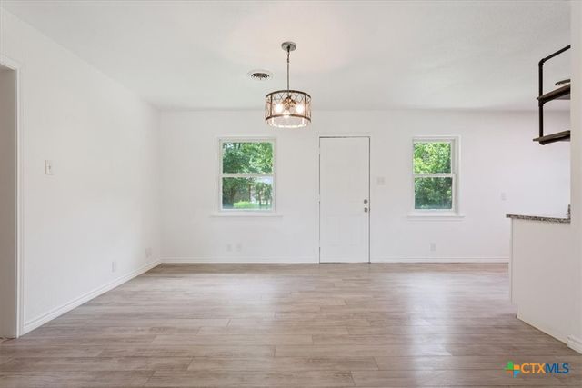 1304 Metropolitan Drive, Killeen, TX 76541