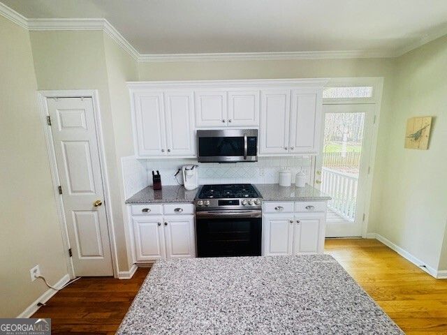 810 River Cove Drive, Dacula, GA 30019