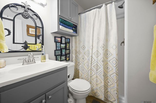 14689 Paradise Rd, Maurepas, LA 70449