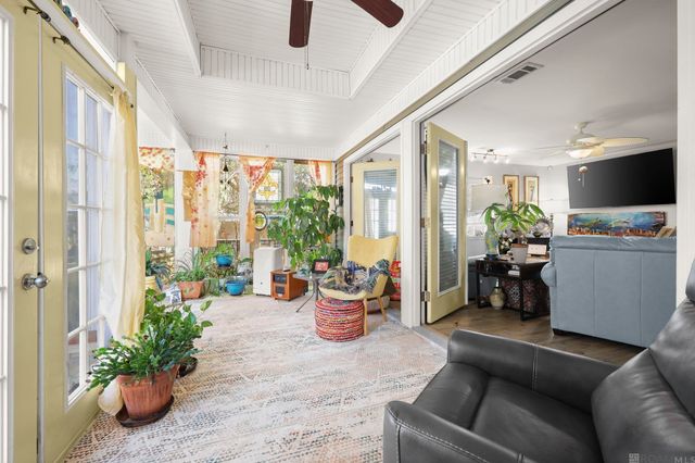 14689 Paradise Rd, Maurepas, LA 70449