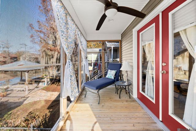 14689 Paradise Rd, Maurepas, LA 70449