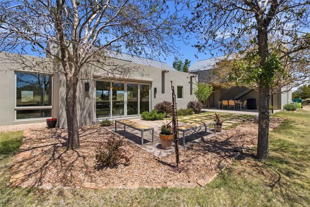 27 Old Road, Lamy, NM 87540