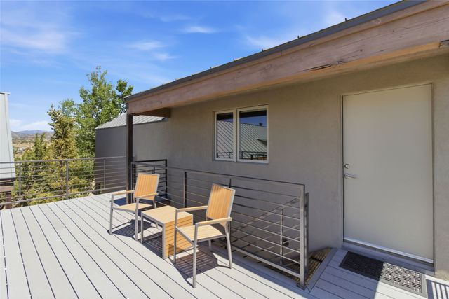 27 Old Road, Lamy, NM 87540