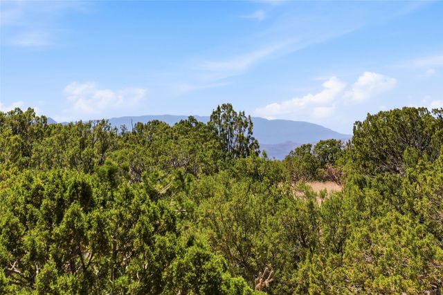 27 Old Road, Lamy, NM 87540