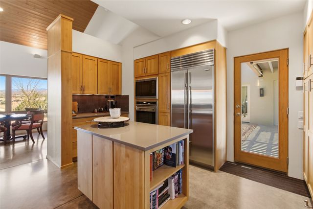 27 Old Road, Lamy, NM 87540