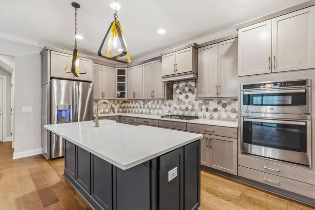 3688 Furlong Drive, Grove City, OH 43123