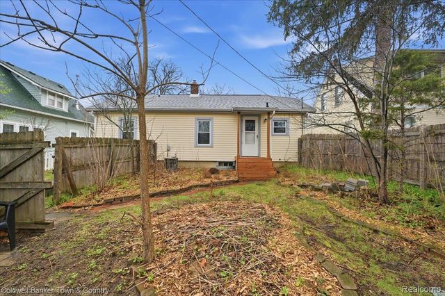 1133 S Congress Street, Ypsilanti, MI 48197