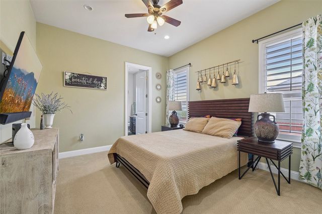 2921 Zoysia DR, Leander, TX 78641