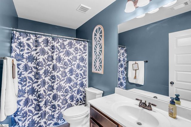 209 Tuscany Falls Drive, Simpsonville, SC 29681