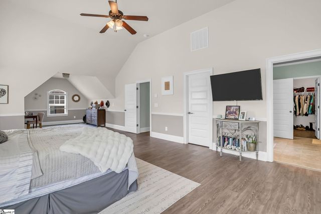 209 Tuscany Falls Drive, Simpsonville, SC 29681