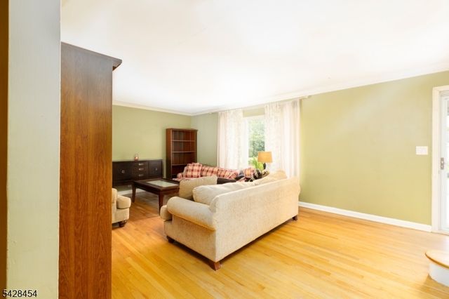 441 Blanchard Ter, Hackensack City, NJ 07601