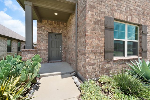 1821 Elderberry Street, Royse City, TX 75189