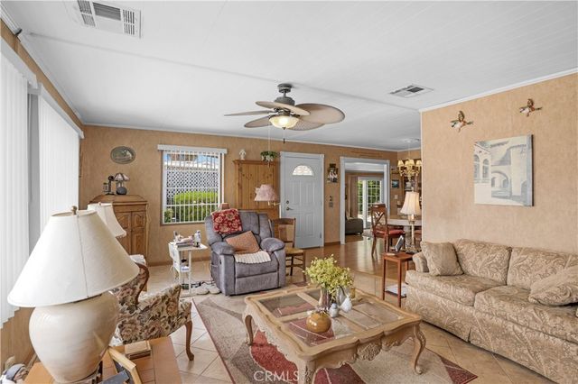 800 San Mateo, Hemet, CA 92543