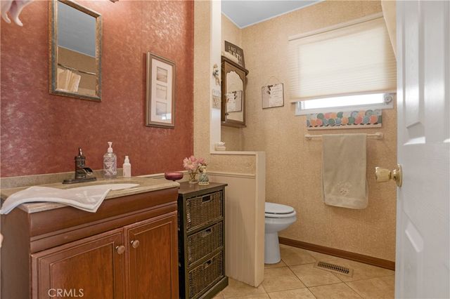 800 San Mateo, Hemet, CA 92543
