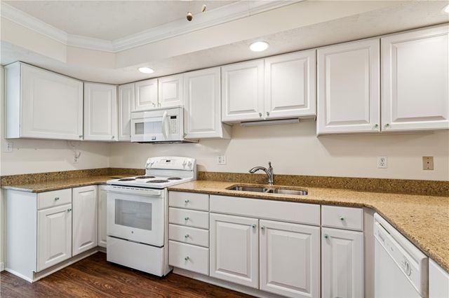 126 Crosswynds Dr, Chippewa Twp, PA 15010