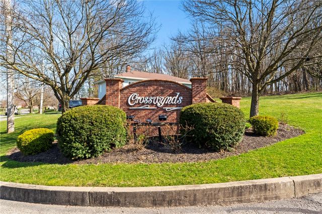 126 Crosswynds Dr, Chippewa Twp, PA 15010