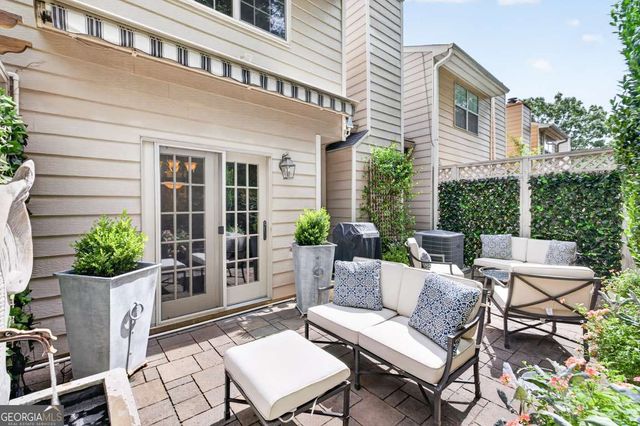 868 Edgewater Circle, Marietta, GA 30062